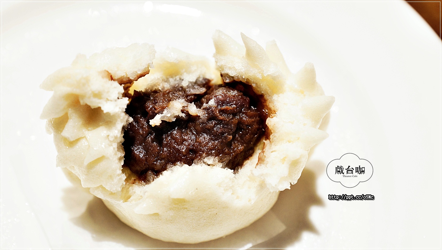 【戲台咖】中正紀念堂餐酒館~將不要的廢棄物,資源再利用化,餐廳也變得很有舞台的FU,活化整個餐廳 【戲台咖】中正紀念堂餐酒館~將不要的廢棄物,資源再利用化,餐廳也變得很有舞台的FU,活化整個餐廳