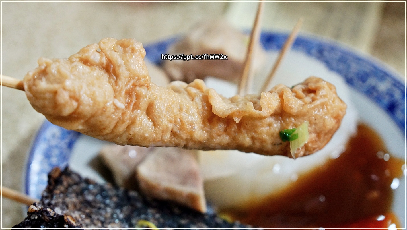 【台南美食】阿輝黑輪/食尚玩家強力推薦~銅板美食,老饕們的口袋名單,台南人必點的紅茶牛奶,黑輪每支10元起、米血、甜不辣、花枝丸、魚板 【台南美食】阿輝黑輪/食尚玩家強力推薦~銅板美食,老饕們的口袋名單,台南人必點的紅茶牛奶,黑輪每支10元起、米血、甜不辣、花枝丸、魚板