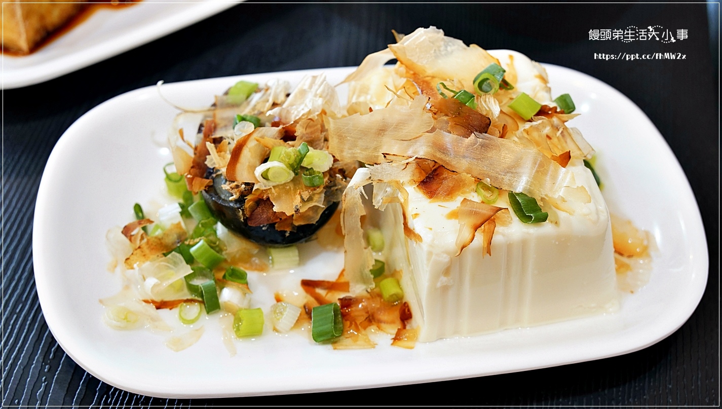 【新竹美食】米高魯肉飯/銅板美食/道地小吃/湖口美食/懷念的媽媽味/香菇雞湯/炸排骨/滷筍絲/炸豆腐 【新竹美食】米高魯肉飯/銅板美食/道地小吃/湖口美食/懷念的媽媽味/香菇雞湯/炸排骨/滷筍絲/炸豆腐