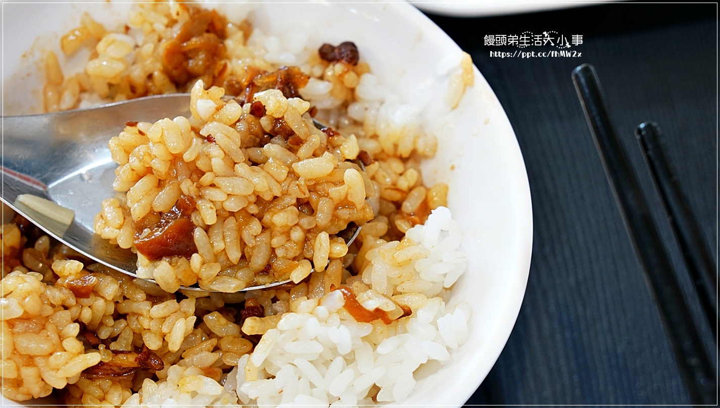 【新竹美食】米高魯肉飯/銅板美食/道地小吃/湖口美食/懷念的媽媽味/香菇雞湯/炸排骨/滷筍絲/炸豆腐 【新竹美食】米高魯肉飯/銅板美食/道地小吃/湖口美食/懷念的媽媽味/香菇雞湯/炸排骨/滷筍絲/炸豆腐