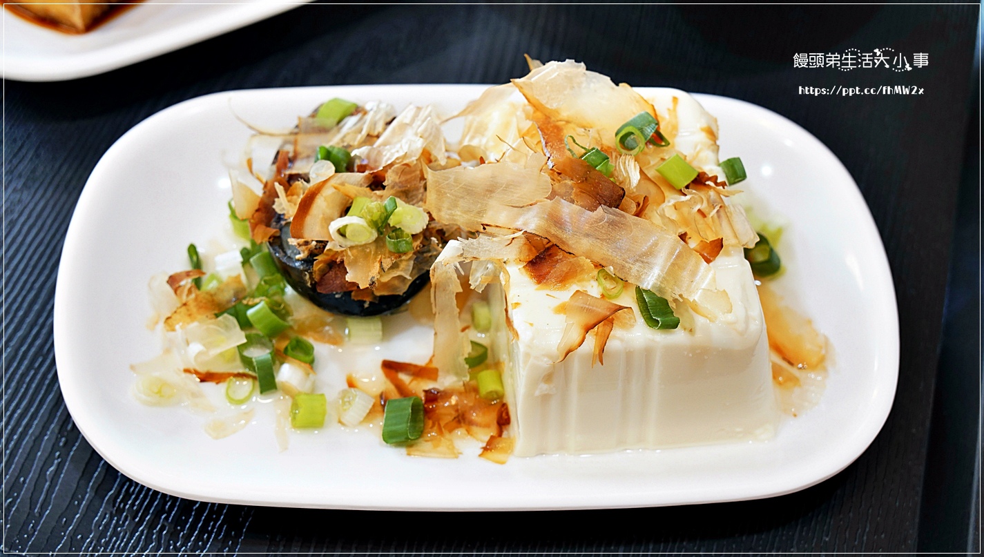 【新竹美食】米高魯肉飯/銅板美食/道地小吃/湖口美食/懷念的媽媽味/香菇雞湯/炸排骨/滷筍絲/炸豆腐 【新竹美食】米高魯肉飯/銅板美食/道地小吃/湖口美食/懷念的媽媽味/香菇雞湯/炸排骨/滷筍絲/炸豆腐