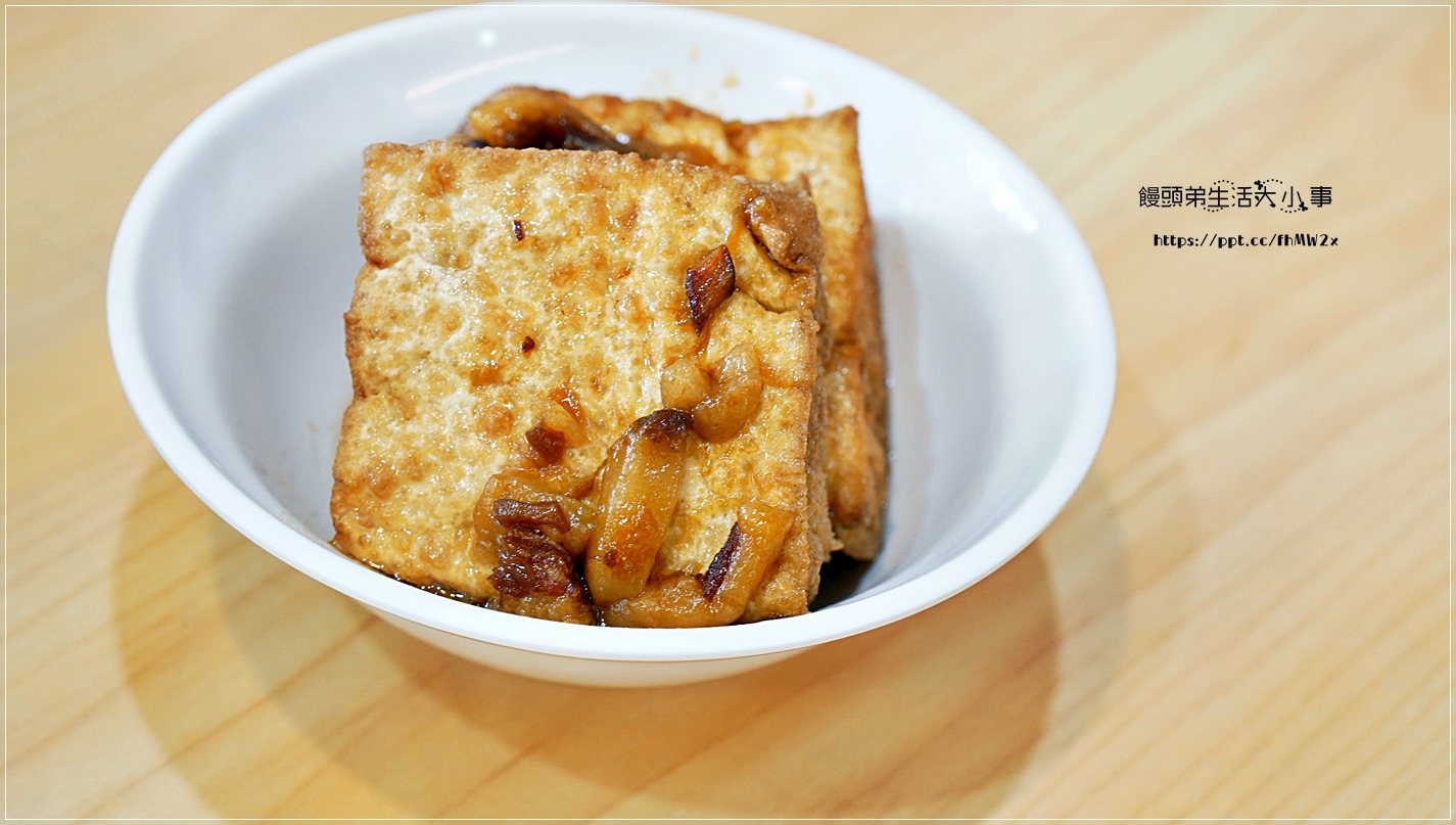 【新竹美食】米高魯肉飯/銅板美食/道地小吃/湖口美食/懷念的媽媽味/香菇雞湯/炸排骨/滷筍絲/炸豆腐 【新竹美食】米高魯肉飯/銅板美食/道地小吃/湖口美食/懷念的媽媽味/香菇雞湯/炸排骨/滷筍絲/炸豆腐