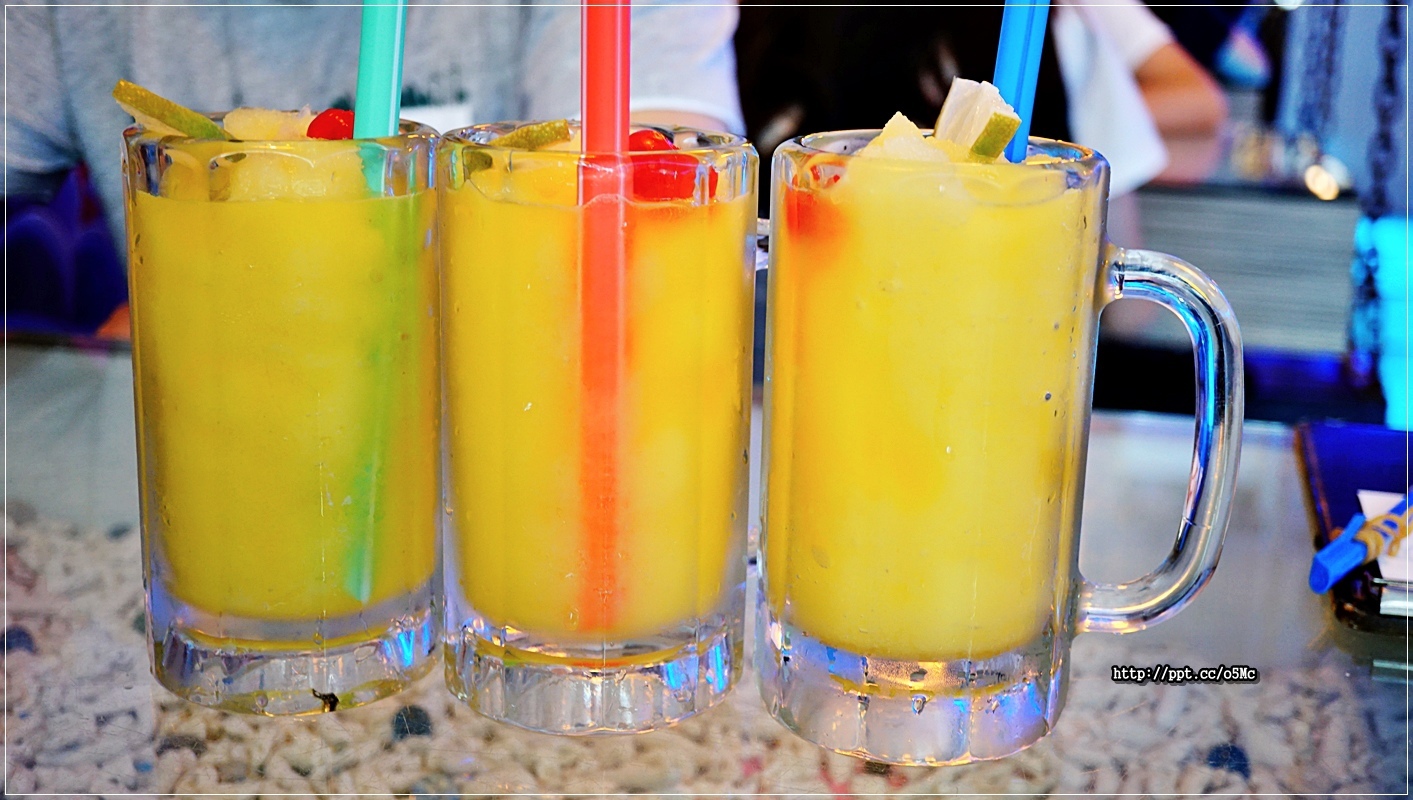 1504190250-2189024674