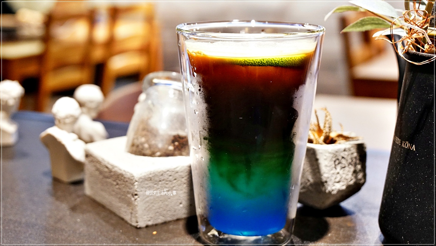 /tmp/phpLk8nqb /tmp/phpLk8nqb