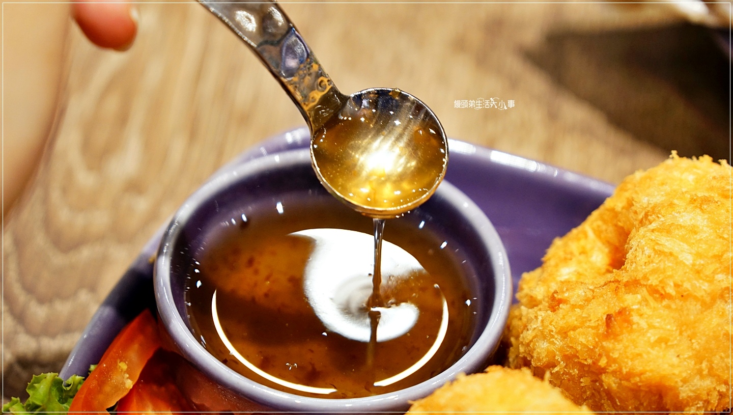 /tmp/phpnvrrl5 /tmp/phpnvrrl5