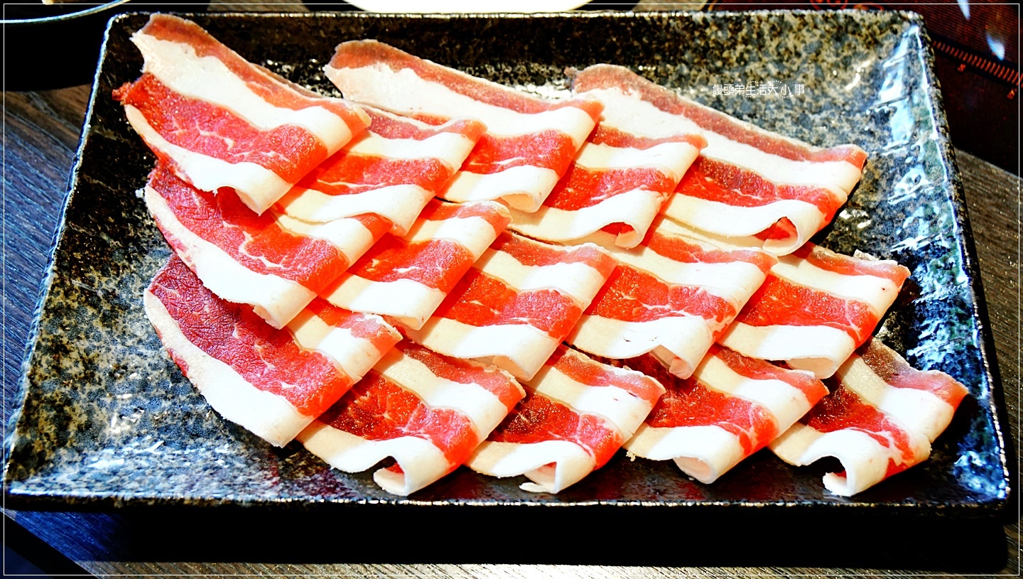 /tmp/phpTXOmgF /tmp/phpTXOmgF