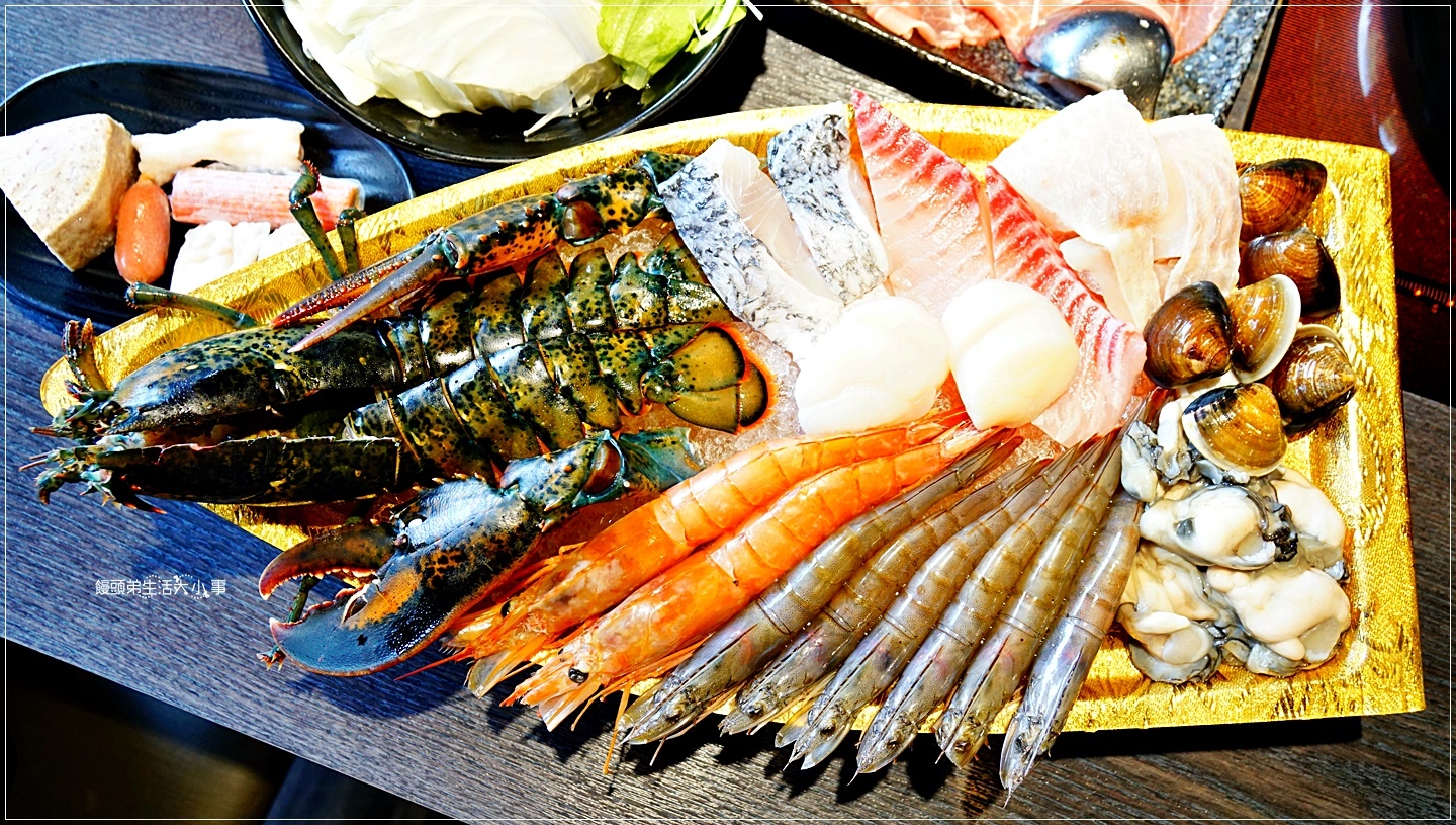 /tmp/phpSaNPAP /tmp/phpSaNPAP