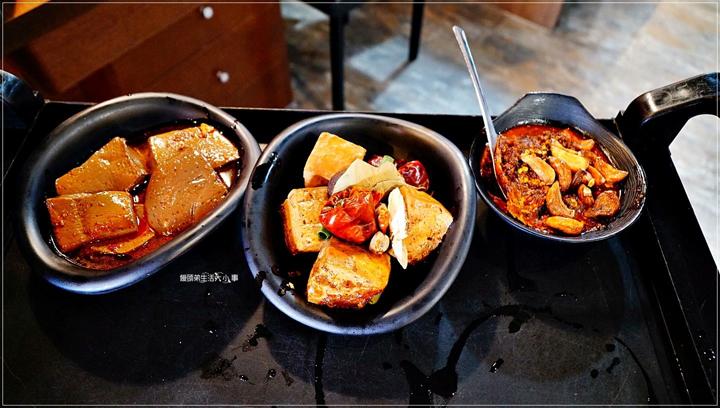 /tmp/phpxXajYF /tmp/phpxXajYF