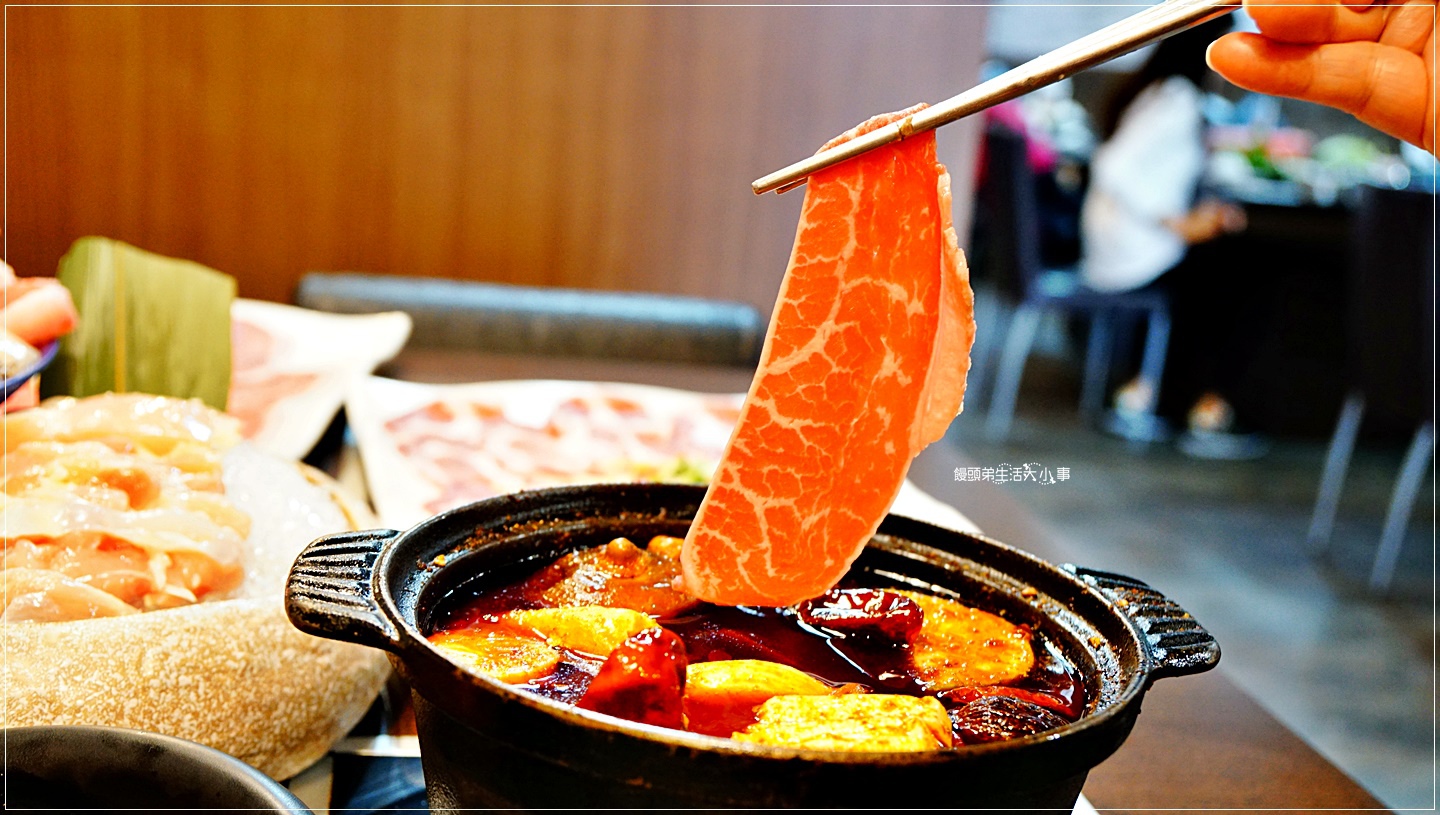 /tmp/phpVOVh2O /tmp/phpVOVh2O