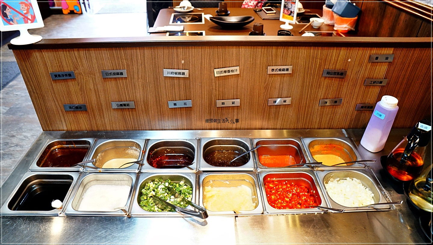 /tmp/phpq7Jyk4 /tmp/phpq7Jyk4