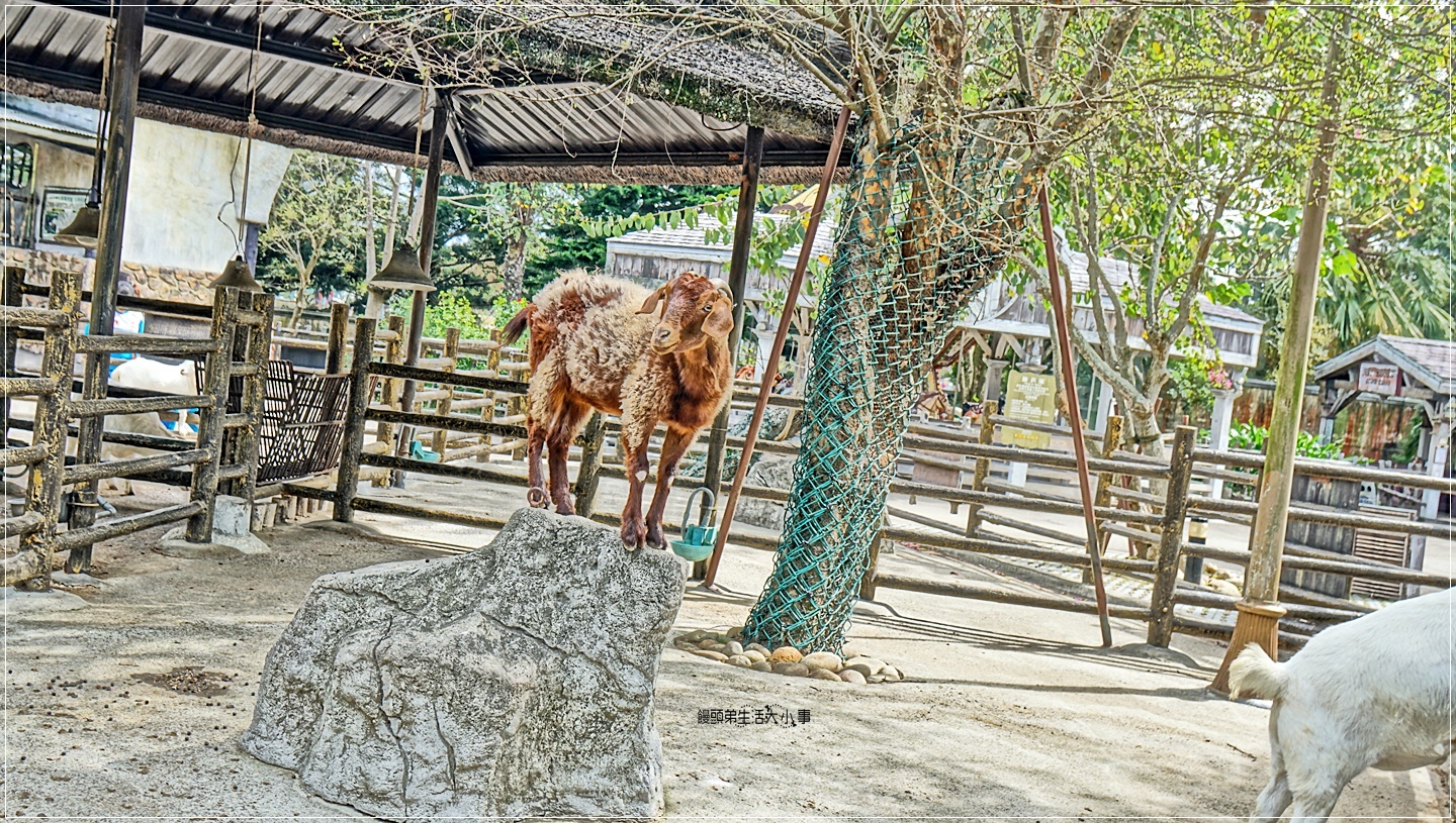 /tmp/phpTqiDF5 /tmp/phpTqiDF5