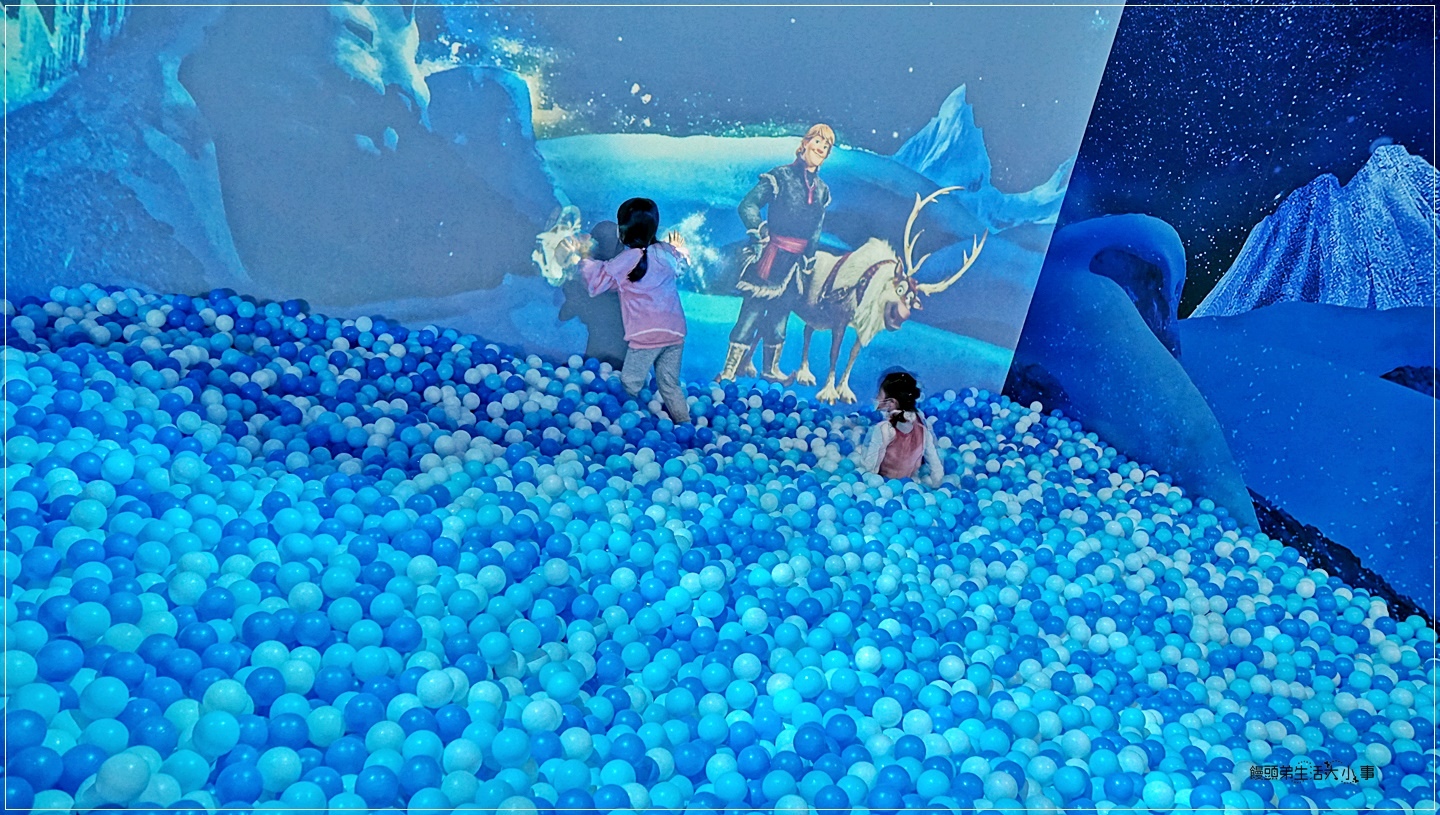 /tmp/phpnMe3b5 /tmp/phpnMe3b5