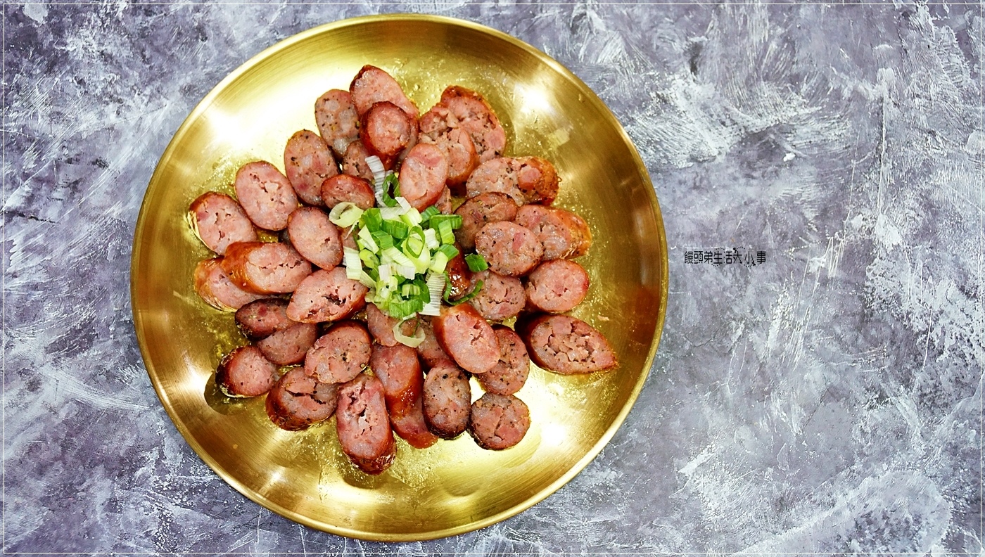 /tmp/phpnqSfi8 /tmp/phpnqSfi8