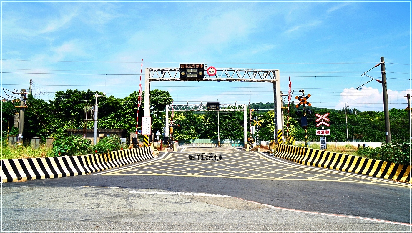 /tmp/phpH4yToB /tmp/phpH4yToB