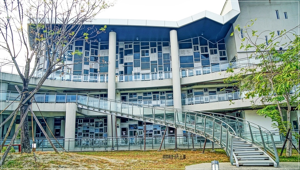 台南,安南,台南景點,安南景點,台江文化中心,圖書館,文化中心,裝置藝術