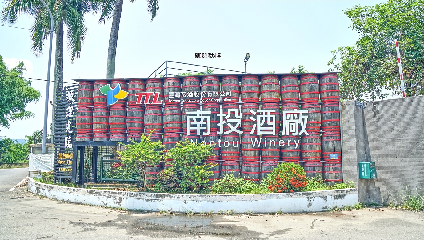 /tmp/phpXRsHDm /tmp/phpXRsHDm