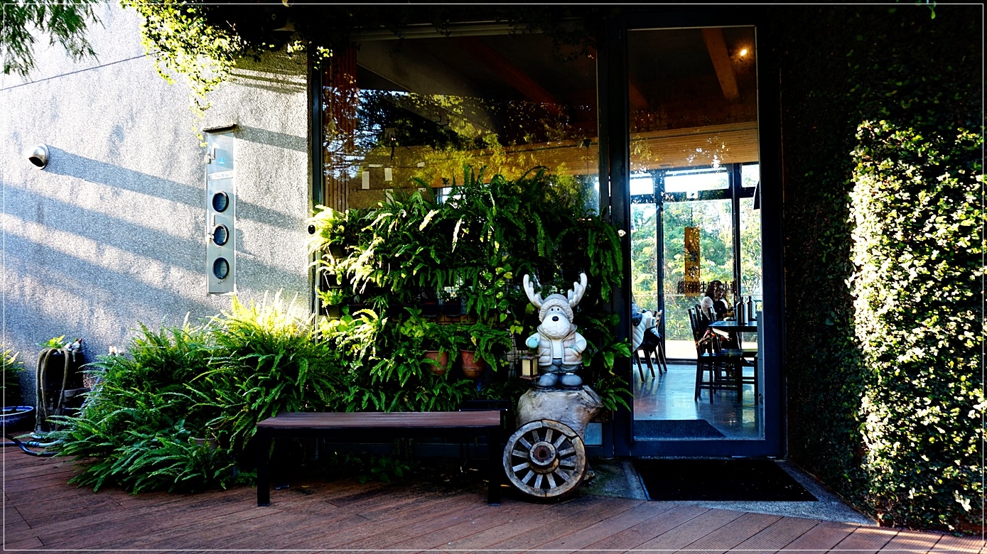 /tmp/phpmUfYR6 /tmp/phpmUfYR6