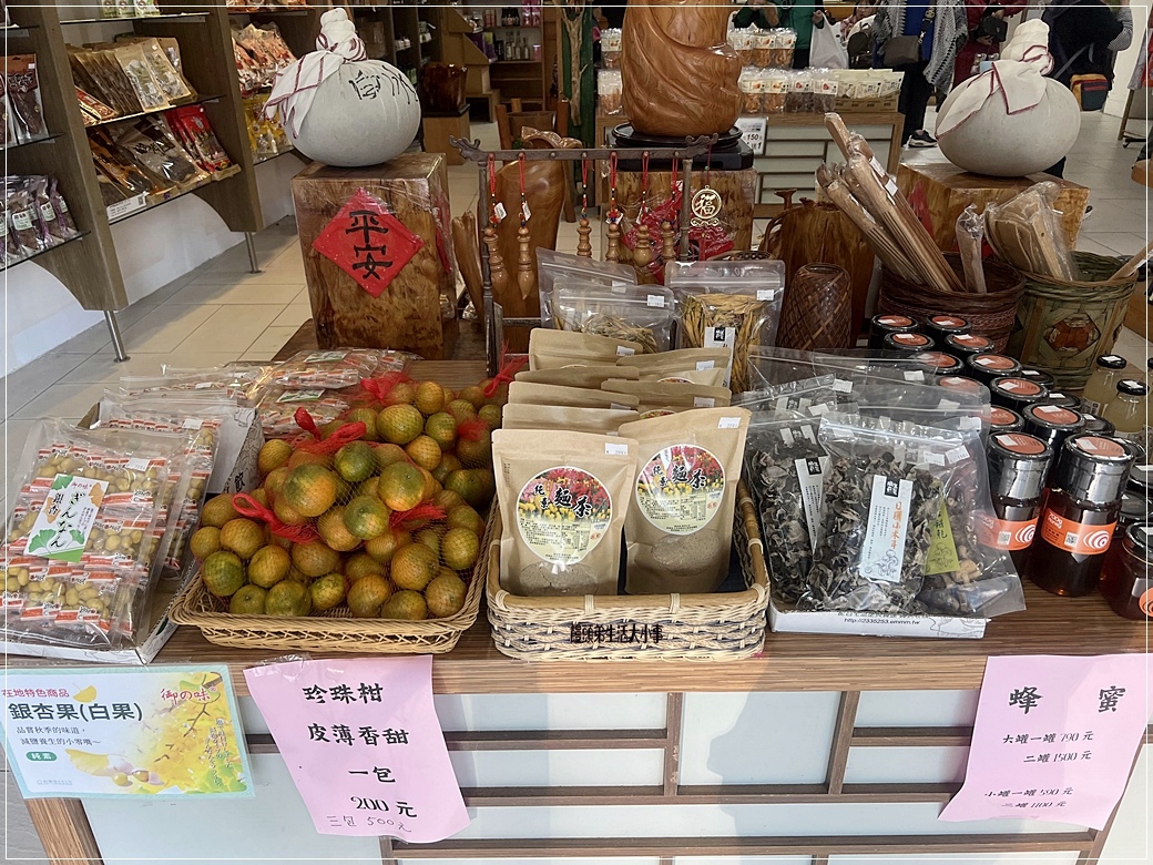 /tmp/phpKmvkld /tmp/phpKmvkld