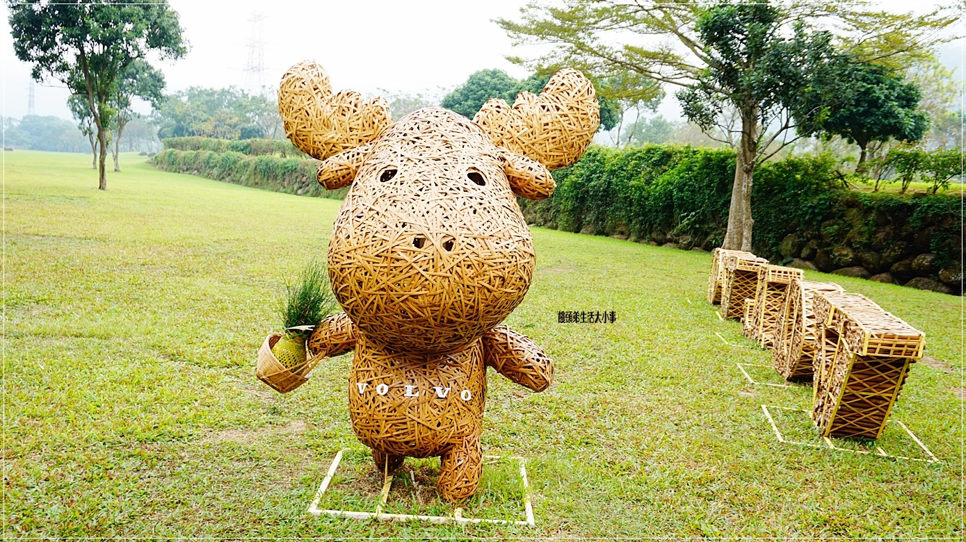 /tmp/php2ZC5RM /tmp/php2ZC5RM