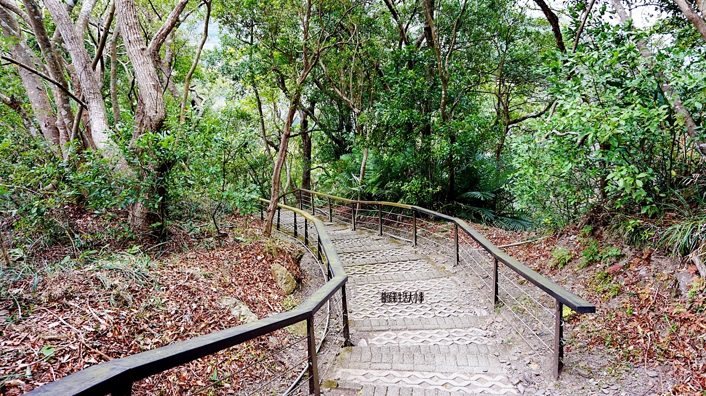 /tmp/phpuQFwNr /tmp/phpuQFwNr