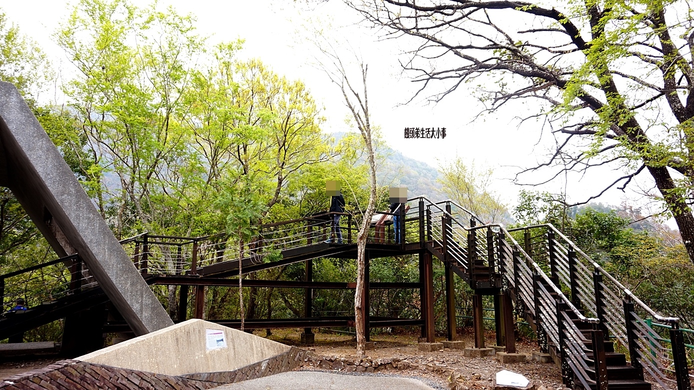 /tmp/phpIr3zVu /tmp/phpIr3zVu