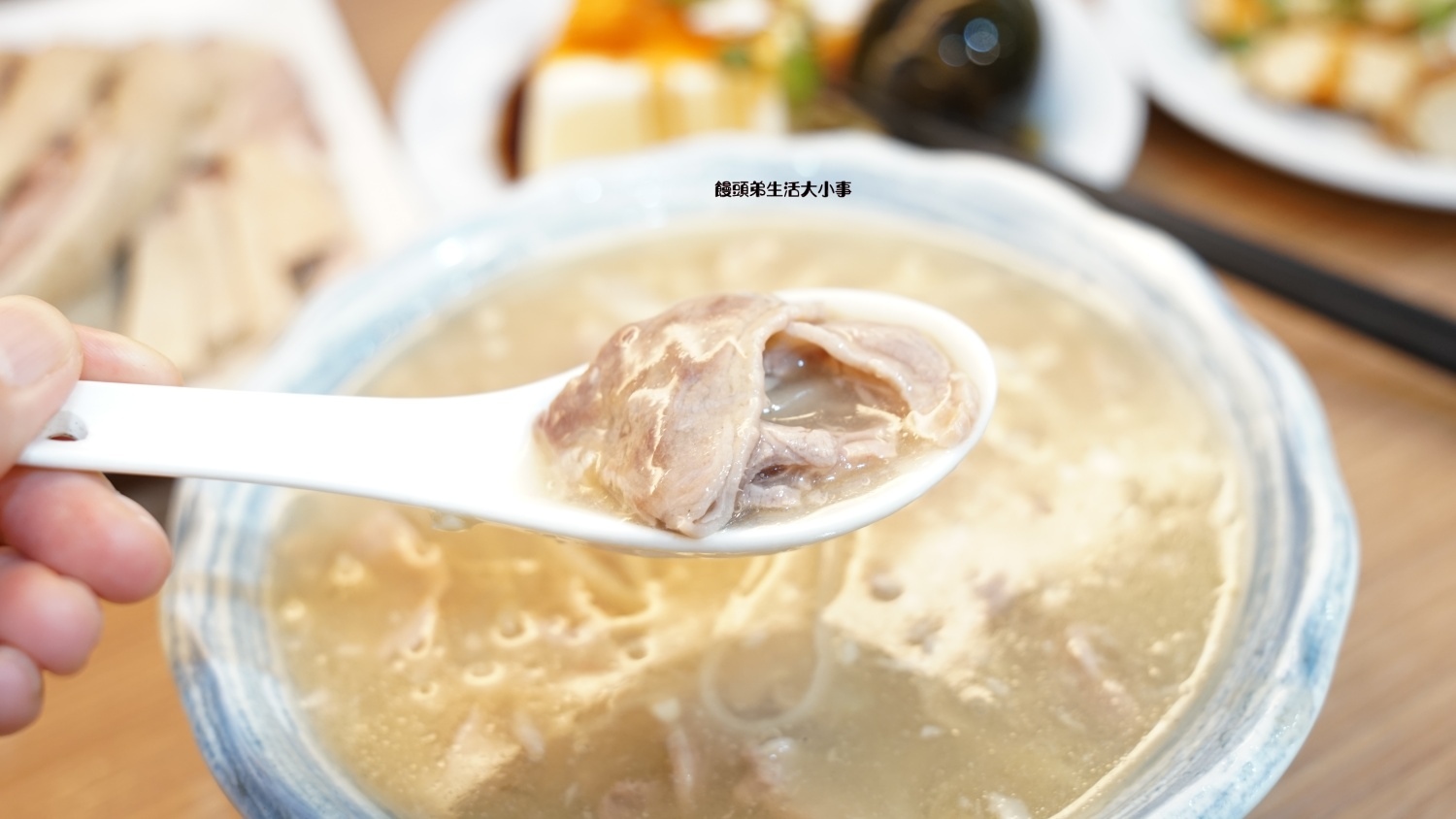 /tmp/phpbtvyxw /tmp/phpbtvyxw