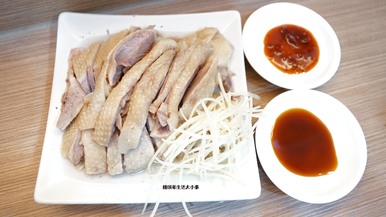 /tmp/php1hsULB /tmp/php1hsULB