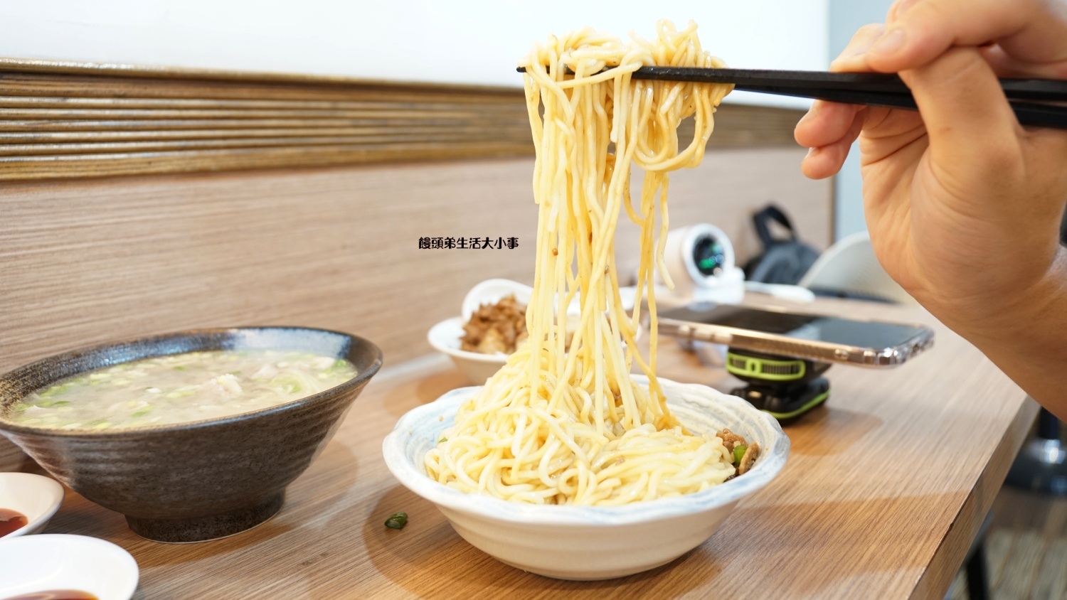 /tmp/phpJDt0xz /tmp/phpJDt0xz