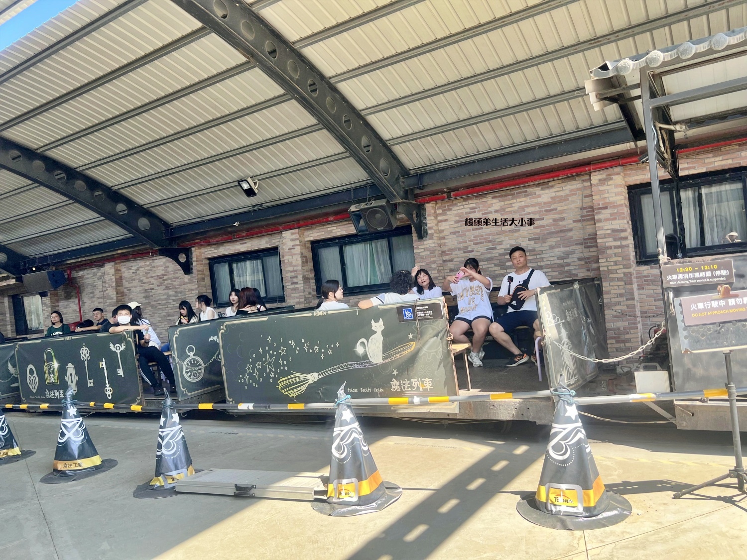 /tmp/phpRCLnxY /tmp/phpRCLnxY