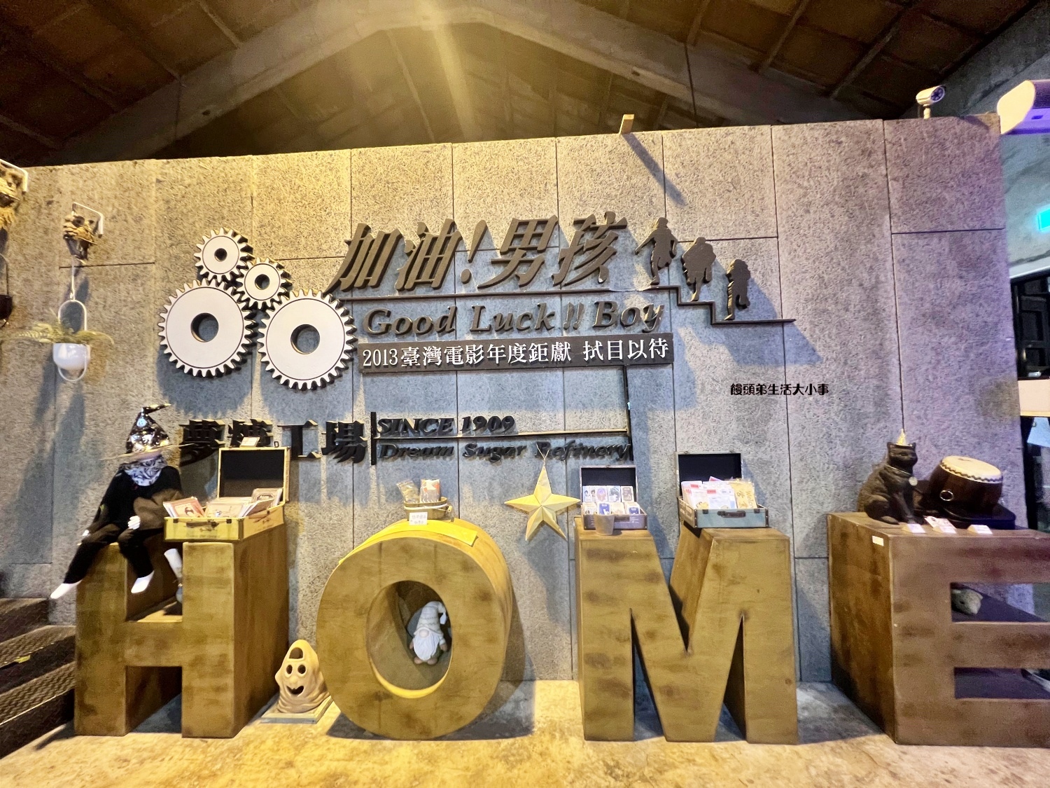 /tmp/phpMBC3e2 /tmp/phpMBC3e2