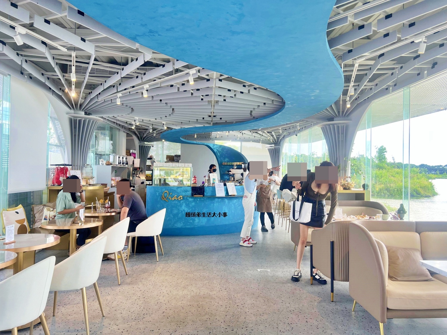 /tmp/phpT2oGqU /tmp/phpT2oGqU