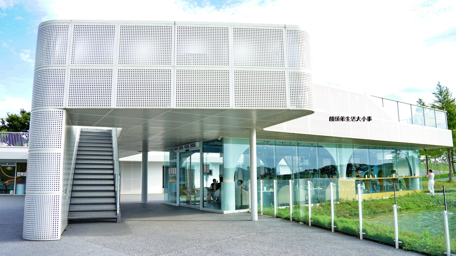 /tmp/phpwAxevY /tmp/phpwAxevY