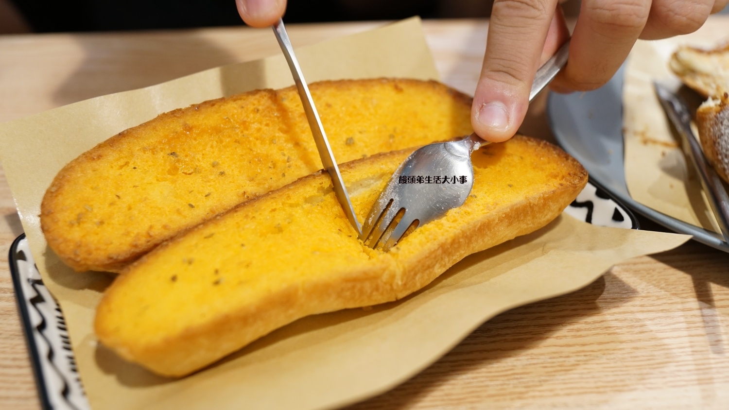 /tmp/php9EIG16 /tmp/php9EIG16