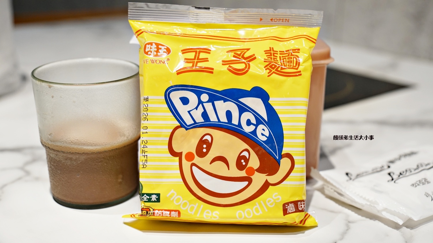 /tmp/phpQwvbXl /tmp/phpQwvbXl