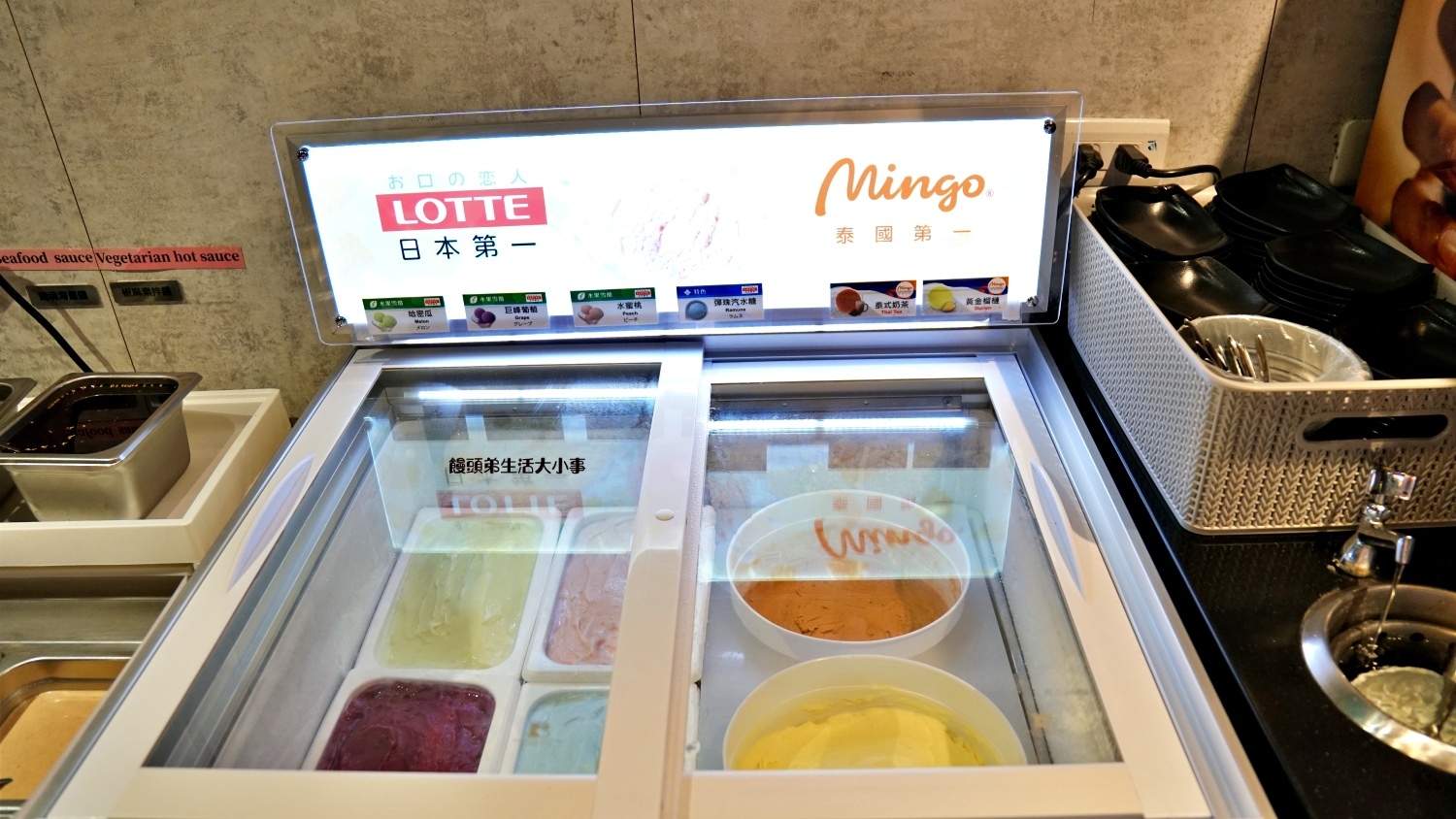 /tmp/phpLG60nz /tmp/phpLG60nz