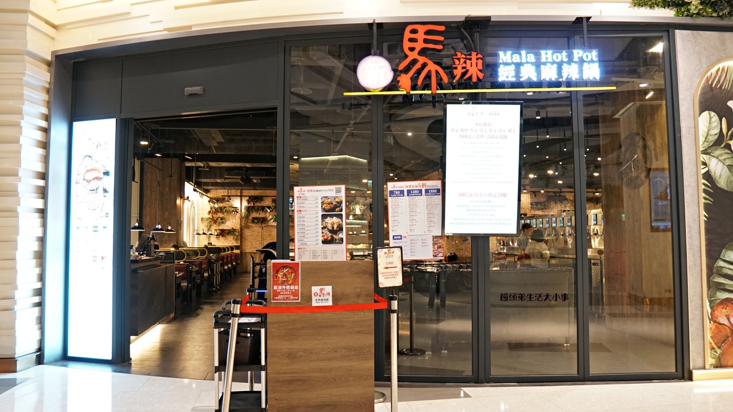 /tmp/phpreZR3i /tmp/phpreZR3i