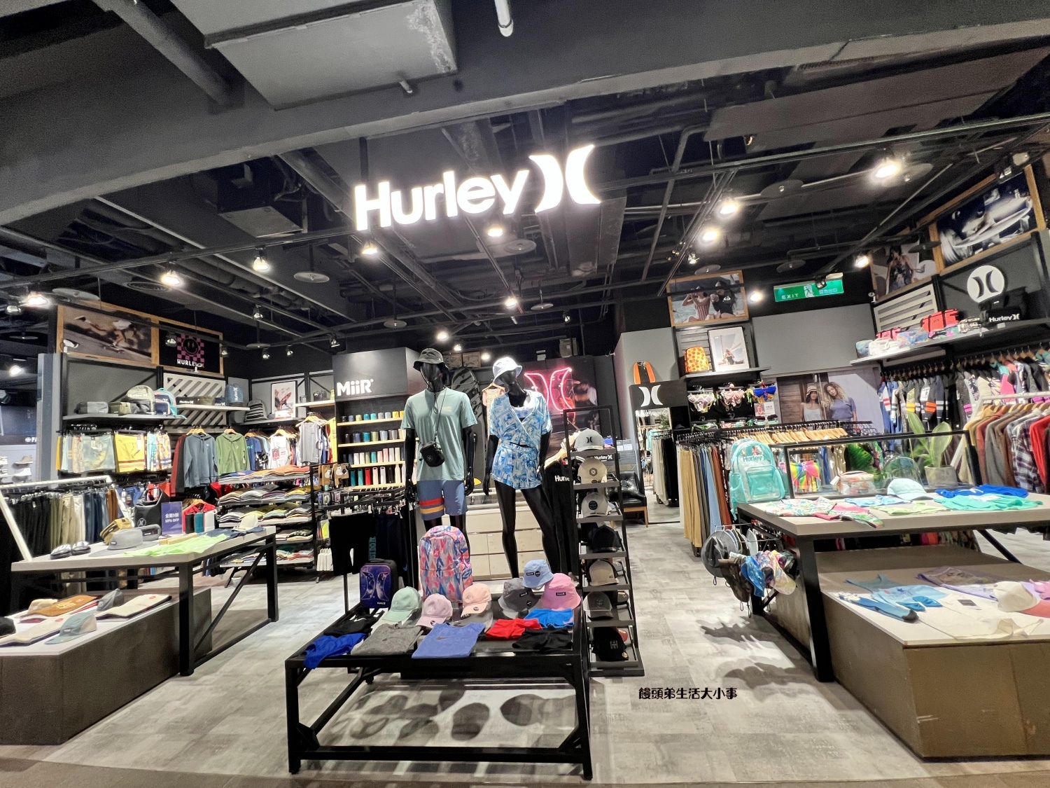 /tmp/phpQfyqNm /tmp/phpQfyqNm