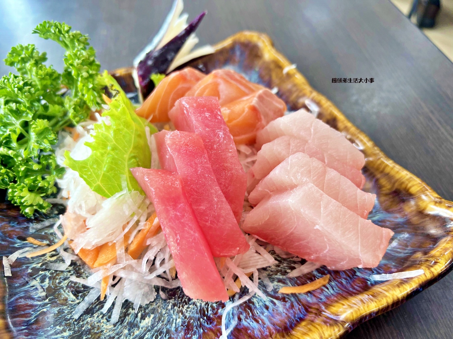 /tmp/phpB8WBGd /tmp/phpB8WBGd