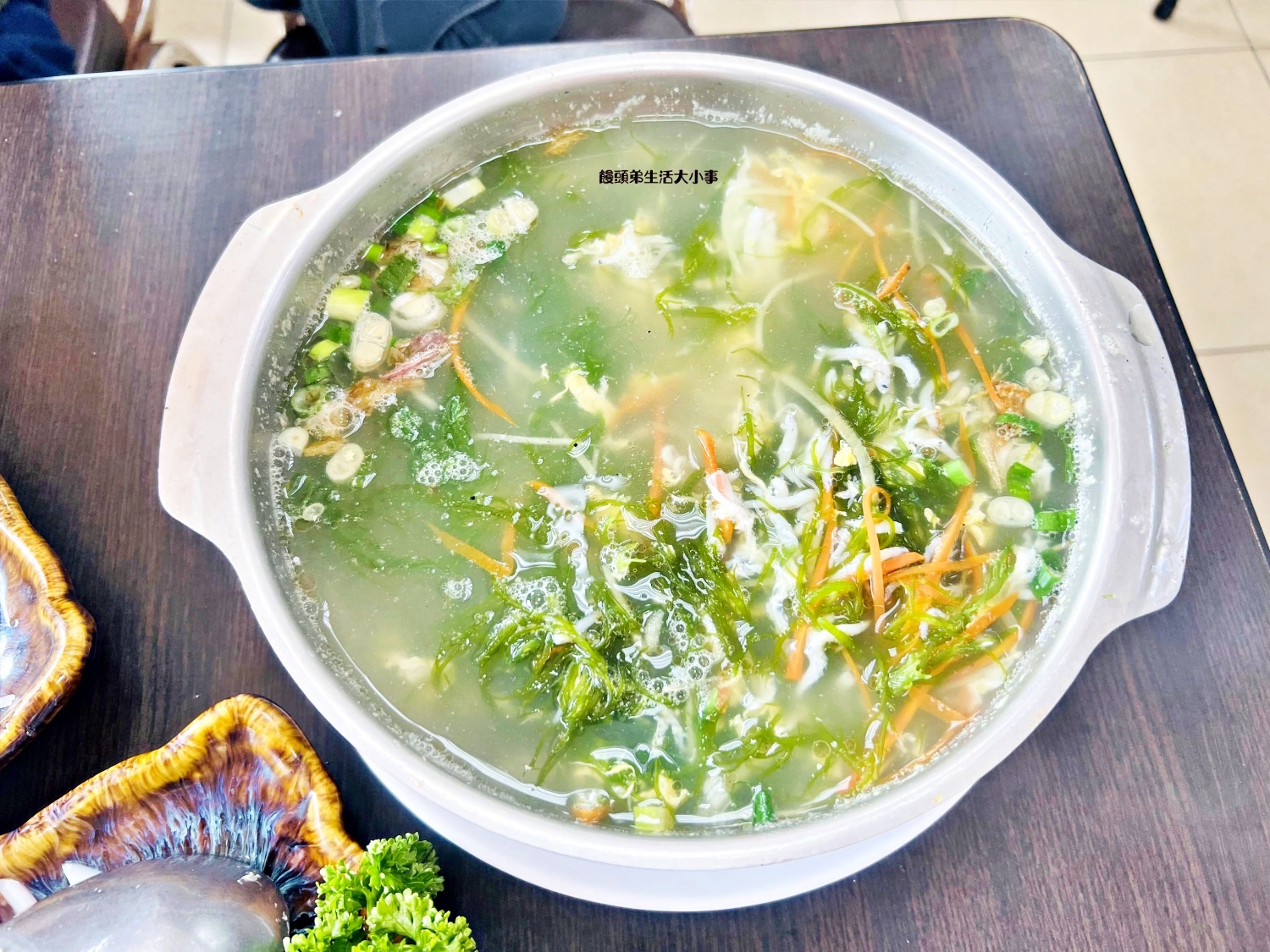 /tmp/phpXdmj63 /tmp/phpXdmj63