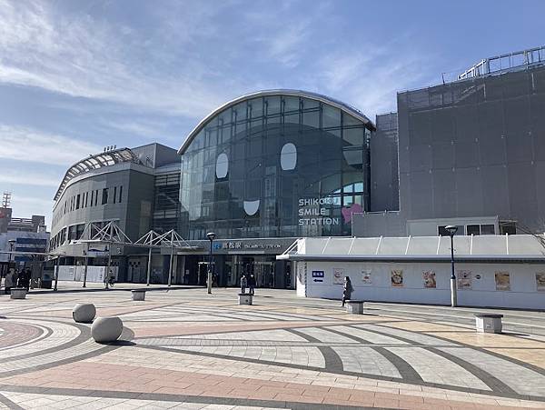 [日本高松] 高松城（たかまつじょう)及玉藻公園走走散步。