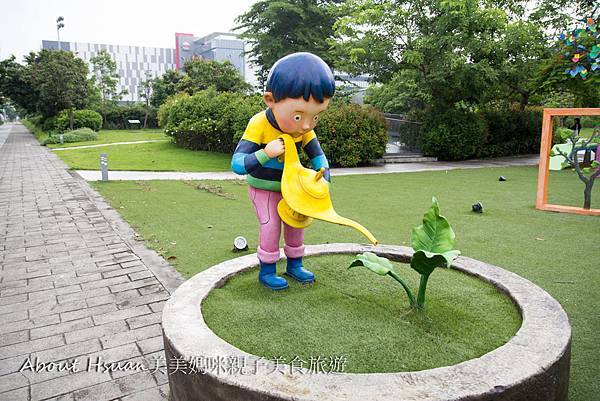南科湖濱雅舍幾米主題公園,台南善化,幾米公園,台積電員工宿舍,裝置藝術,彩繪牆,迷宮,台南景點,南科,台積電,湖濱雅舍,幾米主題公園