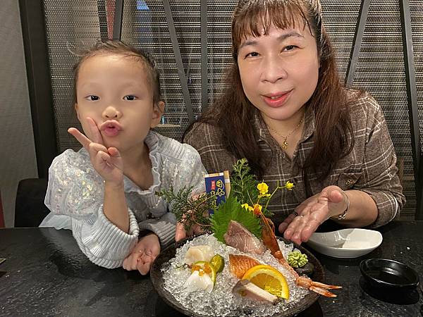 【王品集團/瘋美食】板橋麗寶店「藝奇日本料理岩板燒」，想來場