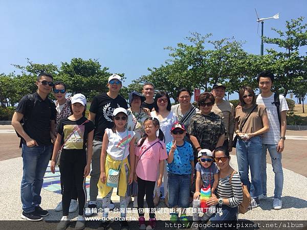 107.4.14香港鄧先生17人高雄包車遊.jpg 107.4.14香港鄧先生17人高雄包車遊.jpg