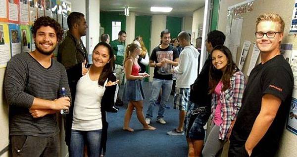 worldwide_5.jpg worldwide_5.jpg