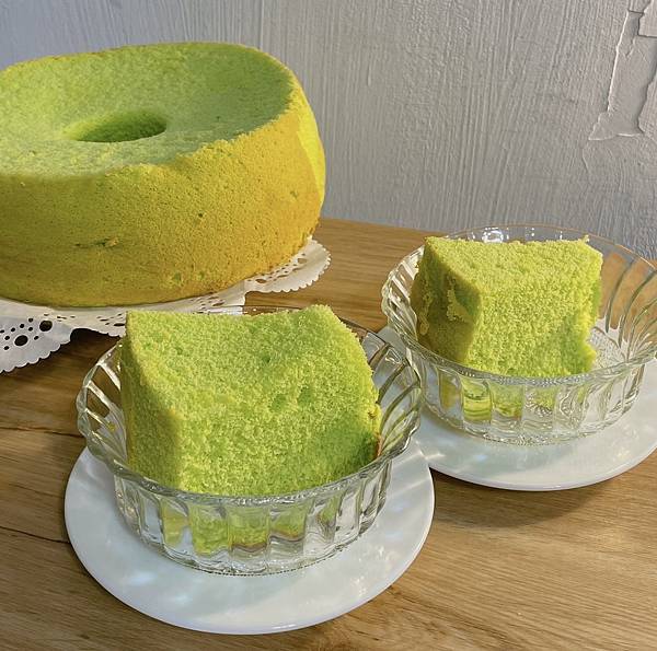 清爽綠色蛋糕你吃過嗎？🌿順成蛋糕「斑蘭蛋糕」帶你回到新加坡的
