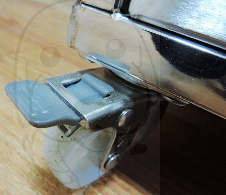 可固定式輪子 可固定式輪子