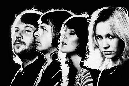 1976【Dancing Queen】ABBA