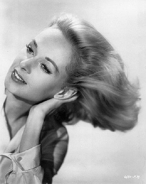 Tippi-Hedren-26.jpg