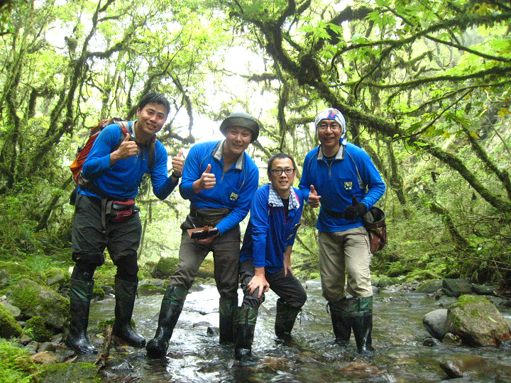 [揪人] 4/28 盆松縱走+[(1+南)*拳頭母山]