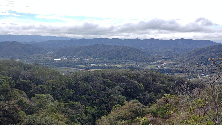 1091220-關西東山農園採橘趣_201222_0017.jpg 1091220-關西東山農園採橘趣_201222_0017.jpg